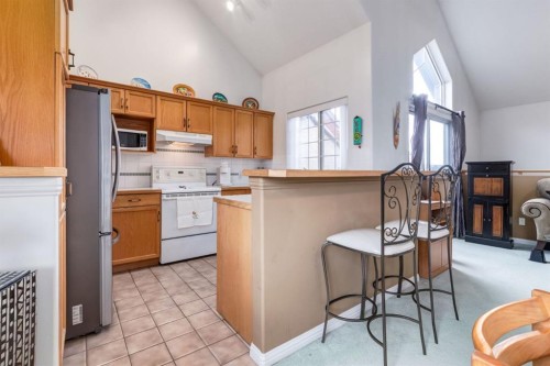 809-1997 Sirocco Drive Sw, Calgary, AB - Indoor Photo Showing Kitchen