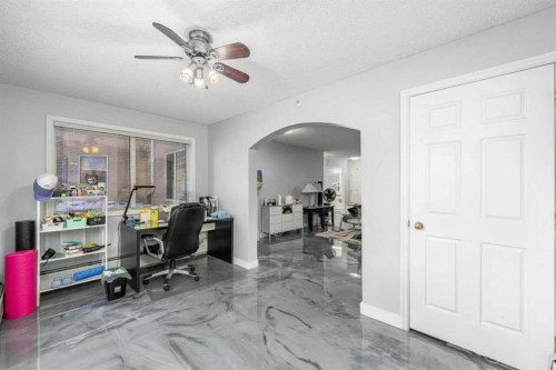 109-777 3 Avenue Sw, Calgary, AB - Indoor