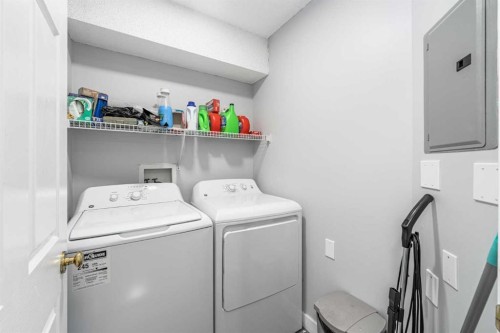 109-777 3 Avenue Sw, Calgary, AB - Indoor Photo Showing Laundry Room