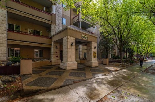 109-777 3 Avenue Sw, Calgary, AB - Outdoor