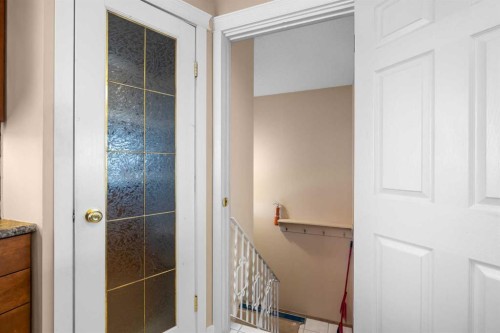 10727 Mapleglen Crescent Se, Calgary, AB - Indoor Photo Showing Other Room