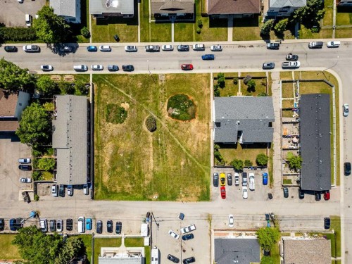 4320 75 Street Nw, Calgary, AB 