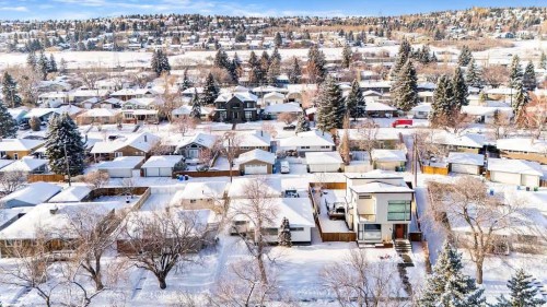 88 Westminster Drive Sw, Calgary, AB - Outdoor With View