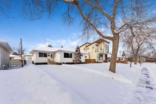 88 Westminster Drive Sw, Calgary, AB - Outdoor With Facade