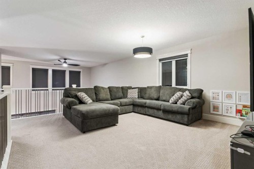 163 Masters Cove Se, Calgary, AB - Indoor Photo Showing Living Room