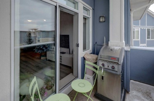 402-120 Country Village Circle Ne, Calgary, AB -  With Exterior