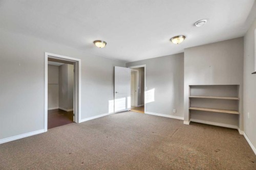 124 Deercrest Close Se, Calgary, AB - Indoor