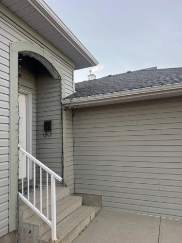 47 Citadel Ridge Close Nw, Calgary, AB - Outdoor With Exterior