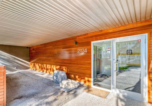 201-2124 17 Street, Calgary, AB - Outdoor With Exterior