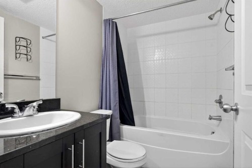 310-18122 77 Street Nw, Edmonton, AB - Indoor Photo Showing Bathroom