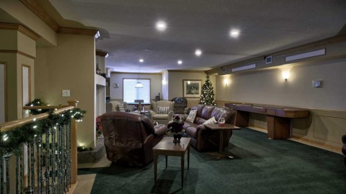 211-728 Country Hills Road Nw, Calgary, AB - Indoor Photo Showing Other Room