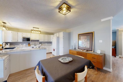 5313 50 Street, Stavely, AB - Indoor Photo Showing Kitchen
