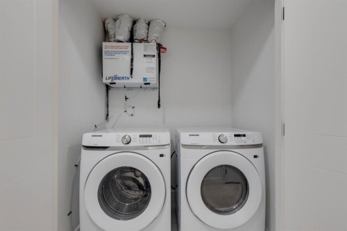 707-4270 Norford Avenue Nw, Calgary, AB - Indoor Photo Showing Laundry Room