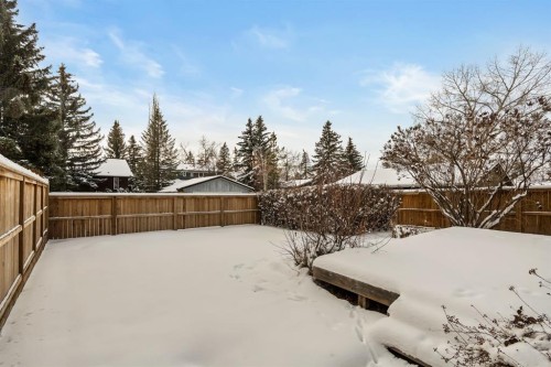716 Coach Bluff Crescent Sw, Calgary, AB - Outdoor