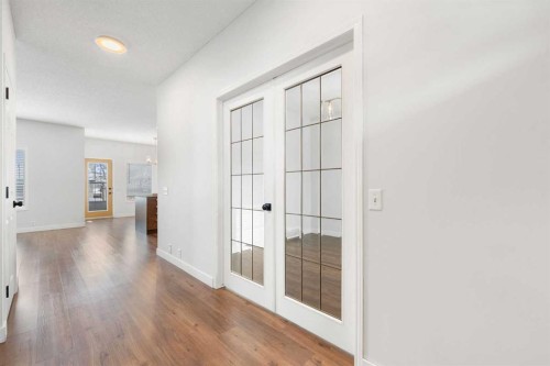 283 Prestwick Landing Se, Calgary, AB - Indoor Photo Showing Other Room