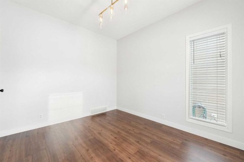 283 Prestwick Landing Se, Calgary, AB - Indoor Photo Showing Other Room