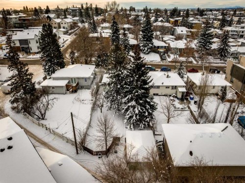 2208 26 Avenue Sw, Calgary, AB - Outdoor With View