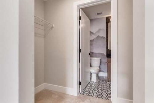 2106-4270 Norford Avenue Nw, Calgary, AB - Indoor