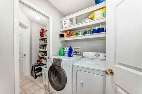 270 Covewood Circle Ne, Calgary, AB - Indoor Photo Showing Laundry Room