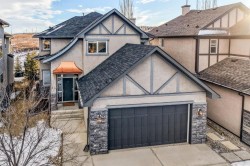 74 Sherwood Point NW Calgary, AB T3R 1P2