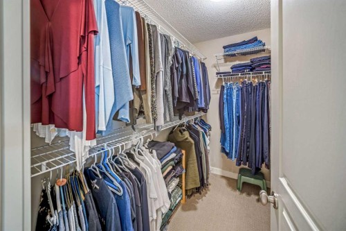 74 Sherwood Point Nw, Calgary, AB - Indoor With Storage