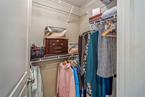 74 Sherwood Point Nw, Calgary, AB - Indoor With Storage