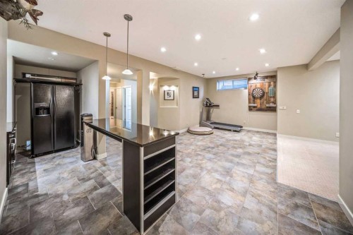 74 Sherwood Point Nw, Calgary, AB - Indoor