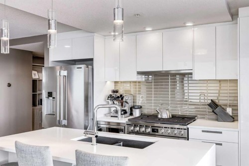 1604-1234 5 Avenue Nw, Calgary, AB - Indoor Photo Showing Kitchen With Stainless Steel Kitchen With Upgraded Kitchen