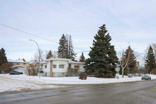 1740 20 Avenue Nw, Calgary, AB - Outdoor