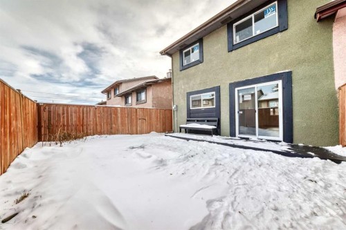 6808 26 Avenue Ne, Calgary, AB - Outdoor