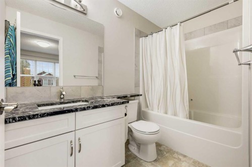 143 Masters Link Se, Calgary, AB - Indoor Photo Showing Bathroom