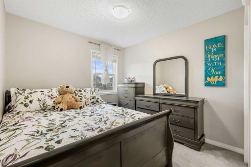 143 Masters Link Se, Calgary, AB - Indoor Photo Showing Bedroom