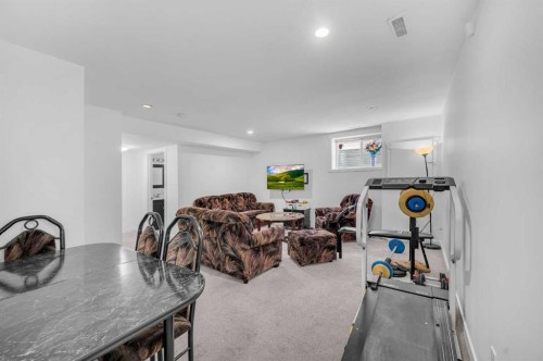 105 Covemeadow Bay Ne, Calgary, AB - Indoor