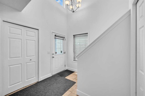 105 Covemeadow Bay Ne, Calgary, AB - Indoor Photo Showing Other Room
