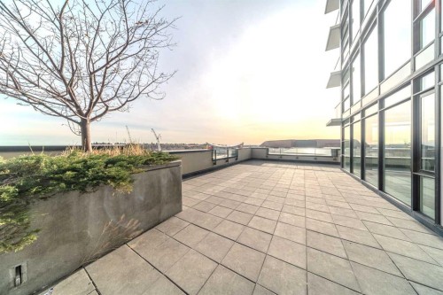 702-1188 3 Street Se, Calgary, AB - Outdoor With View