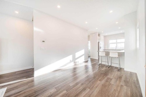 69 Les Jardins Park Se, Calgary, AB - Indoor