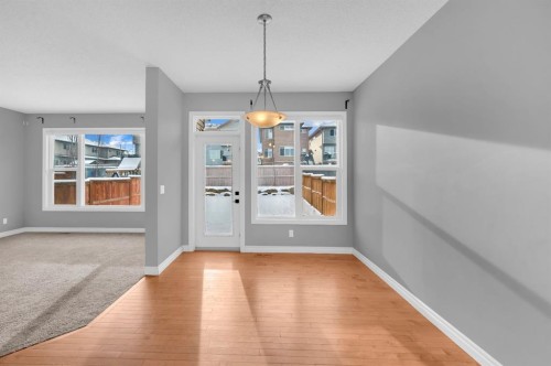 402 Hillcrest Circle Sw, Airdrie, AB - Indoor Photo Showing Other Room