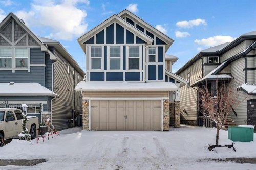 402 Hillcrest Circle Sw, Airdrie, AB - Outdoor
