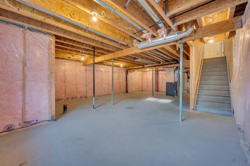 402 Hillcrest Circle Sw, Airdrie, AB - Indoor Photo Showing Basement