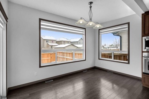 1121 Kingston Crescent Se, Airdrie, AB - Indoor Photo Showing Other Room