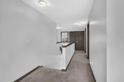 1121 Kingston Crescent Se, Airdrie, AB - Indoor Photo Showing Other Room