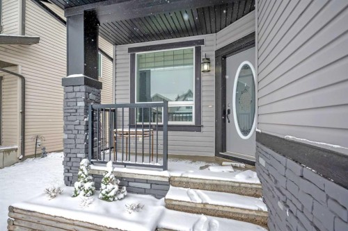 1121 Kingston Crescent Se, Airdrie, AB - Outdoor With Deck Patio Veranda