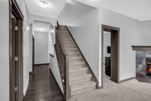 1121 Kingston Crescent Se, Airdrie, AB - Indoor Photo Showing Other Room