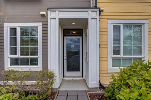 215 Copperpond Common Se, Calgary, AB - Outdoor