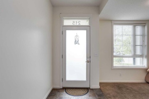 215 Copperpond Common Se, Calgary, AB - Indoor Photo Showing Other Room