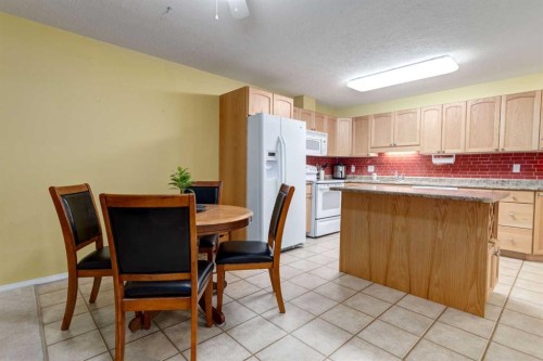 406-99 Westview Drive, Nanton, AB - Indoor