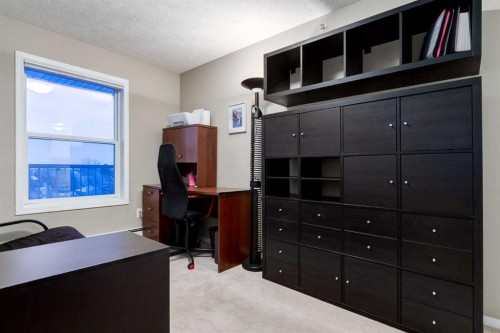 406-99 Westview Drive, Nanton, AB - Indoor