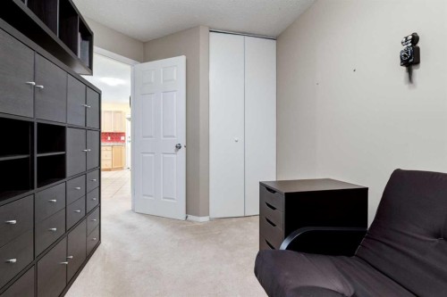 406-99 Westview Drive, Nanton, AB - Indoor