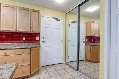 406-99 Westview Drive, Nanton, AB - Indoor