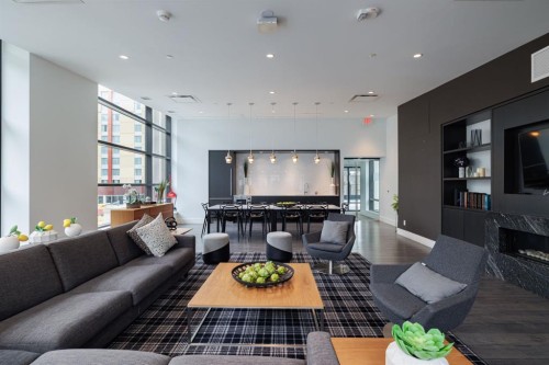 1608-310 12 Avenue Sw, Calgary, AB - Indoor Photo Showing Living Room